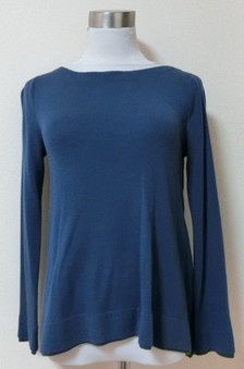 bi-colorbluegrribonpullover3.JPG