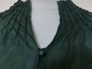 degrtackseethroughblouse3.JPG