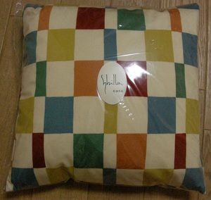 novecheckcushion1.JPG