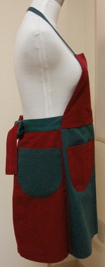 redgrconbiapron3.JPG